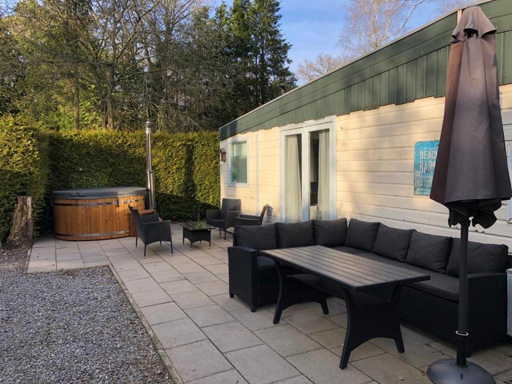 福尔特赫伊曾Omheind Chalet Met Prive Hottub. Op De Veluwe别墅 外观 照片